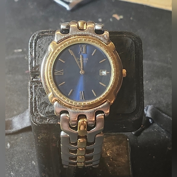 Vintage 90s Pulsar Mens Watch with blue face - Picture 1 of 5